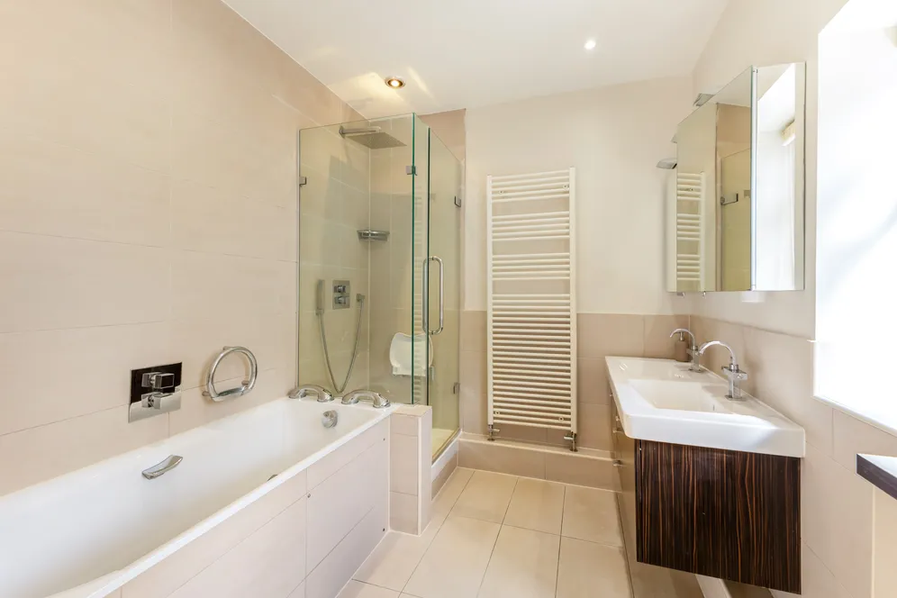 Fallowfield, Stanmore, HA7 photo 15