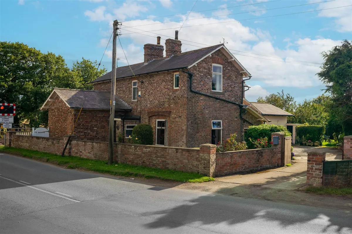 Rice Lane, Flaxton