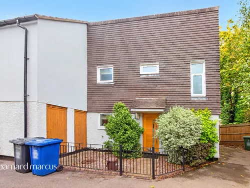 Domville Close, Londonphoto