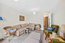 Domville Close, London
