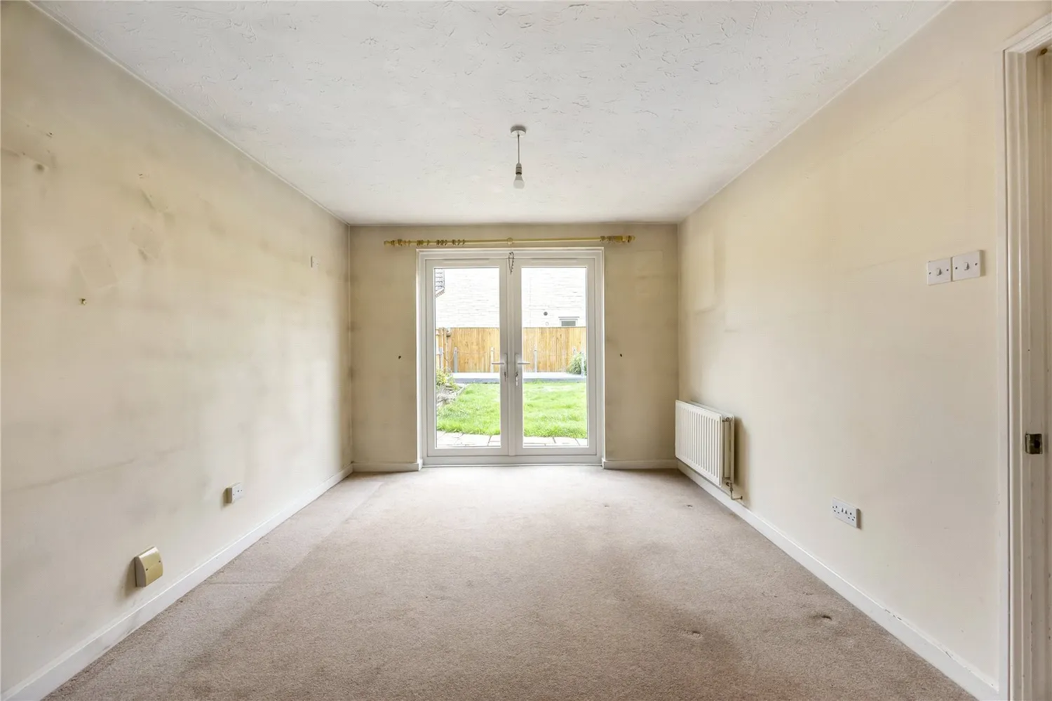 Bluebell Grove, Up Hatherley, GL51 photo 13