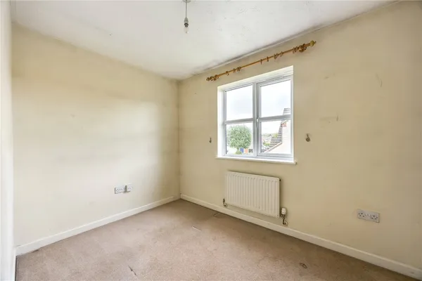 Bluebell Grove, Up Hatherley, GL51 photo 17