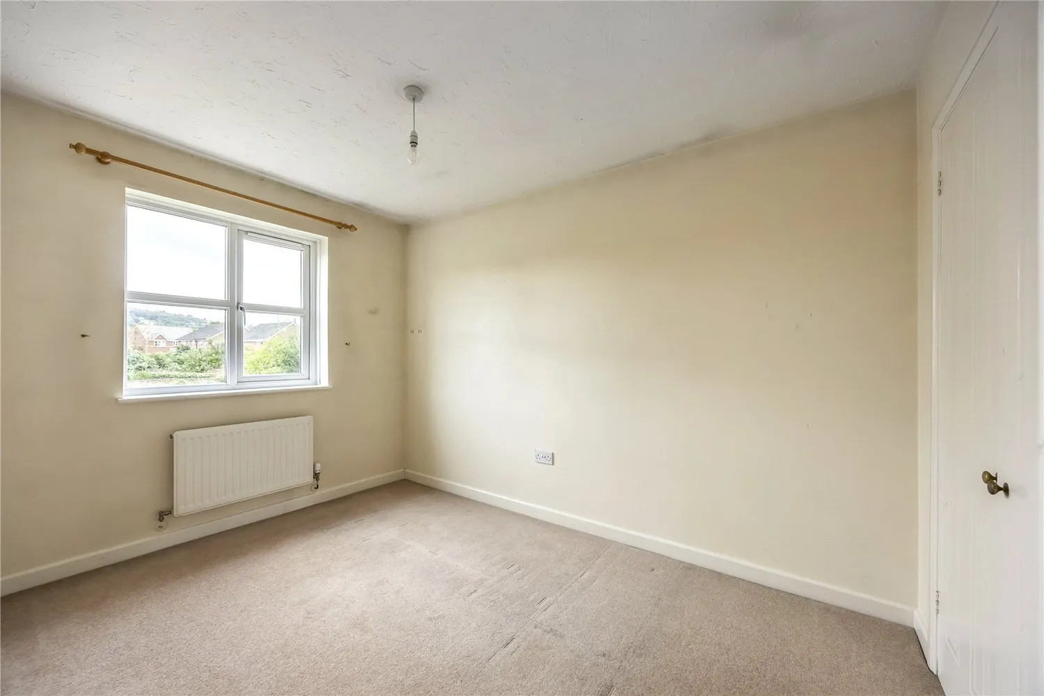 Bluebell Grove, Up Hatherley, GL51 photo 18