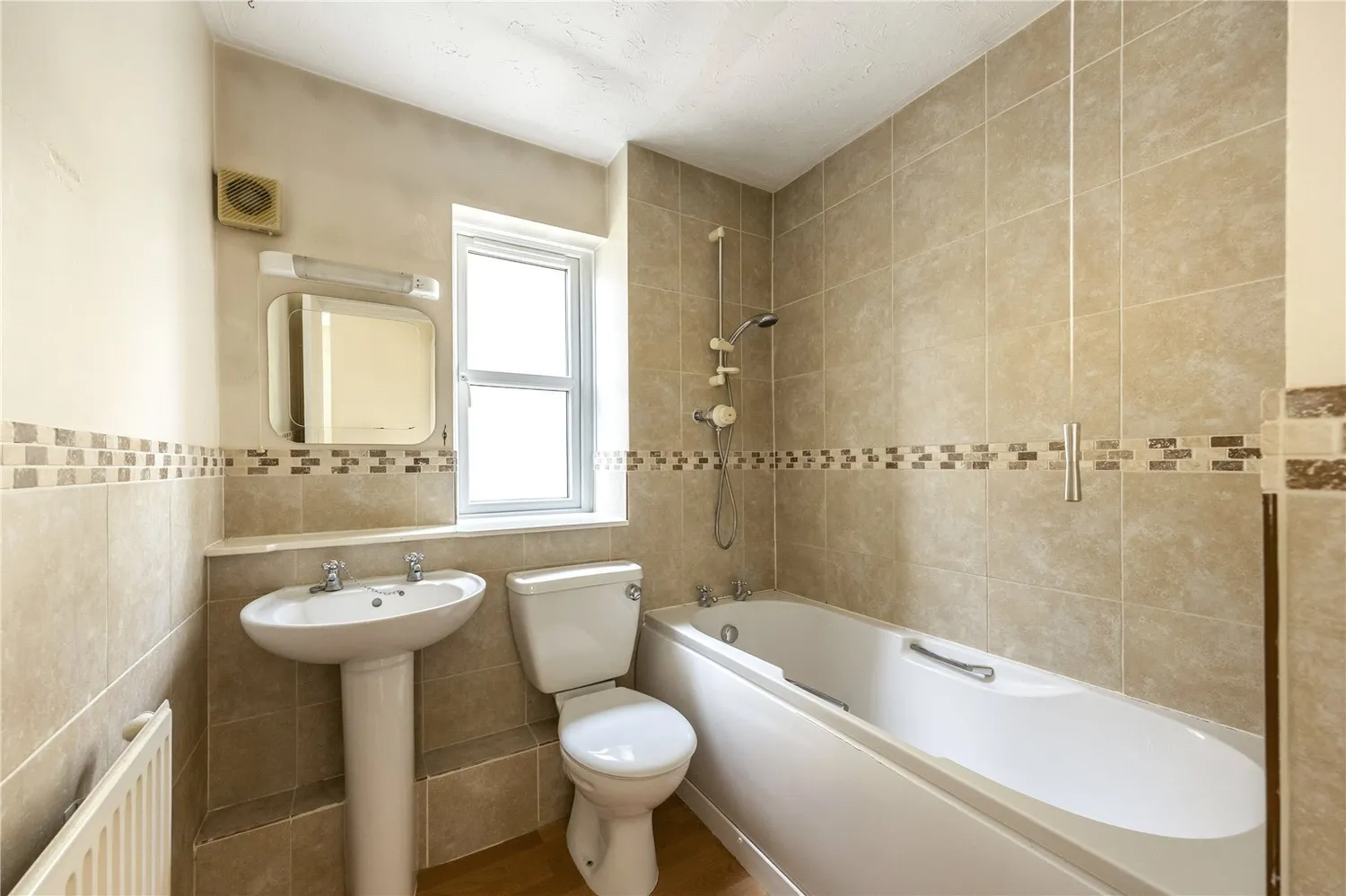 Bluebell Grove, Up Hatherley, GL51 photo 20