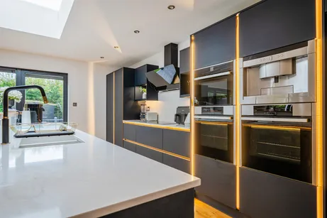 Salisbury Road, Marlborough, SN8