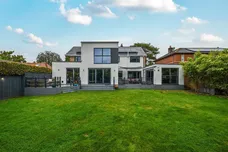 Salisbury Road, Marlborough, SN8 photo 3