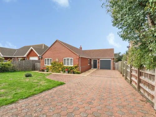 Danish House Gardens, Overstrand, CROMERphoto