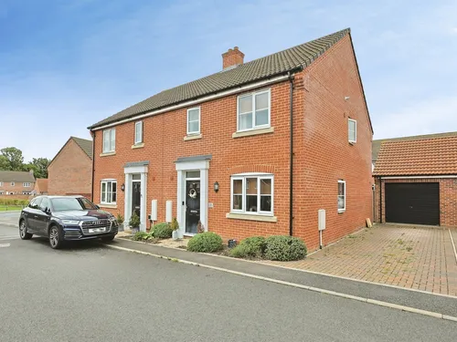 Steve Read Way, Horsford, Norwichphoto
