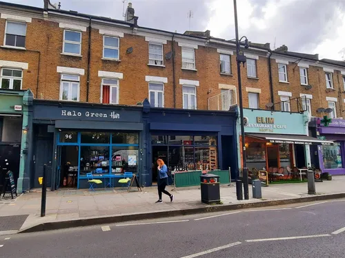 Shepherds Bush Road, LONDONphoto