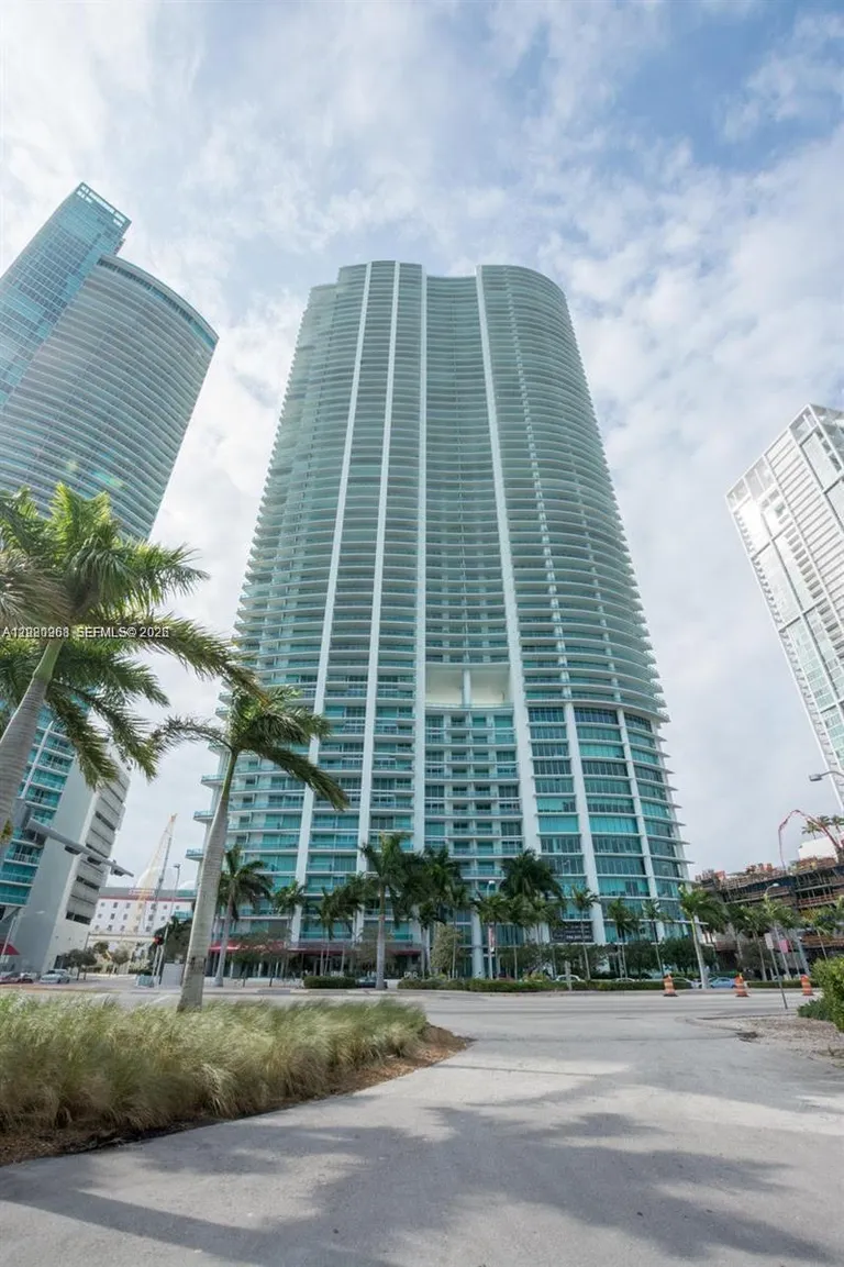 900 Biscayne Blvd, Miami, FL 33132