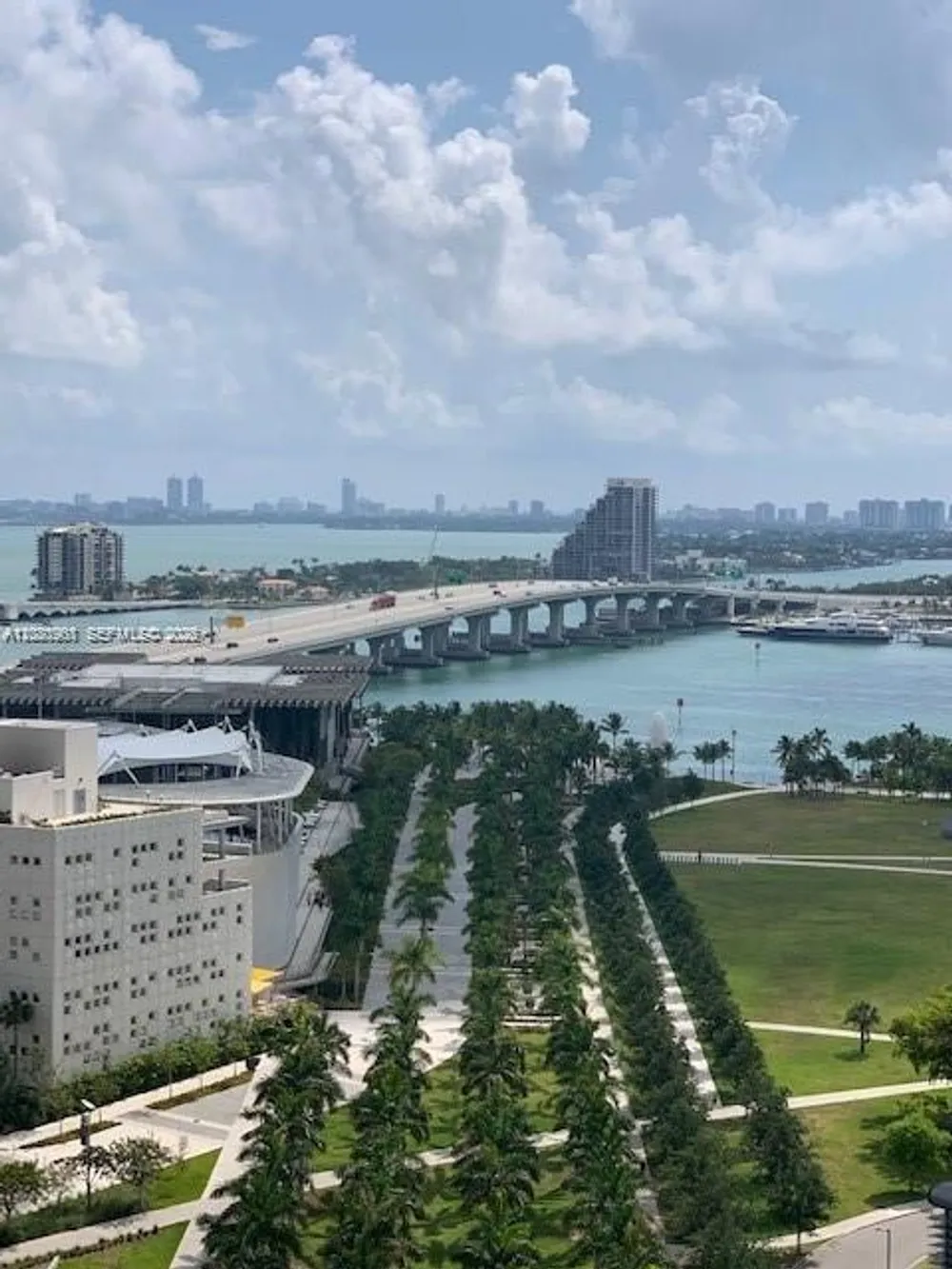 900 Biscayne Blvd, Miami, FL 33132
