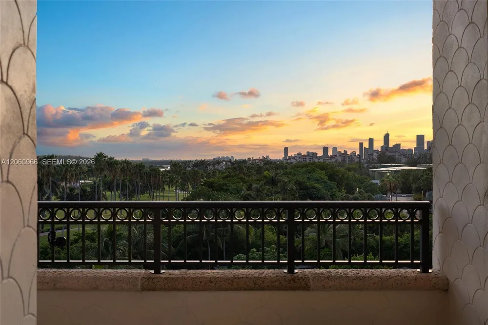 7061 Fisher Island Dr, Miami Beach, FL 33109