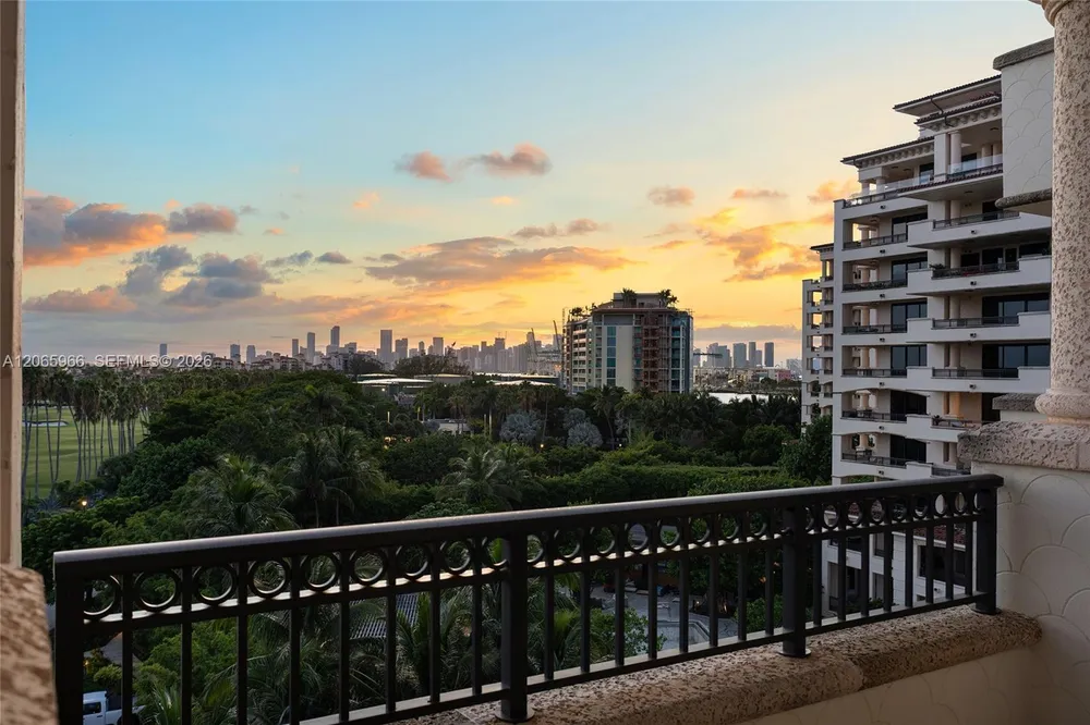 7061 Fisher Island Dr, Miami Beach, FL 33109