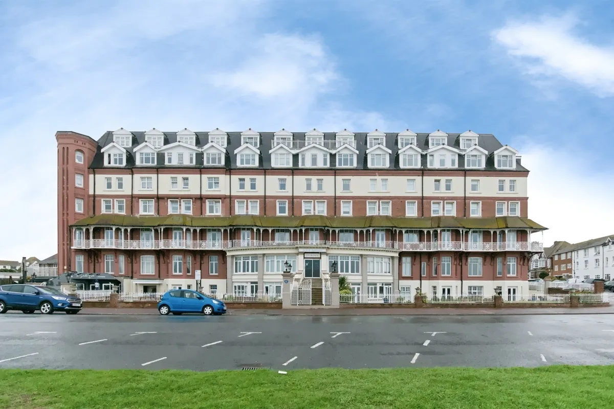 De La Warr Parade, Bexhill-On-Sea