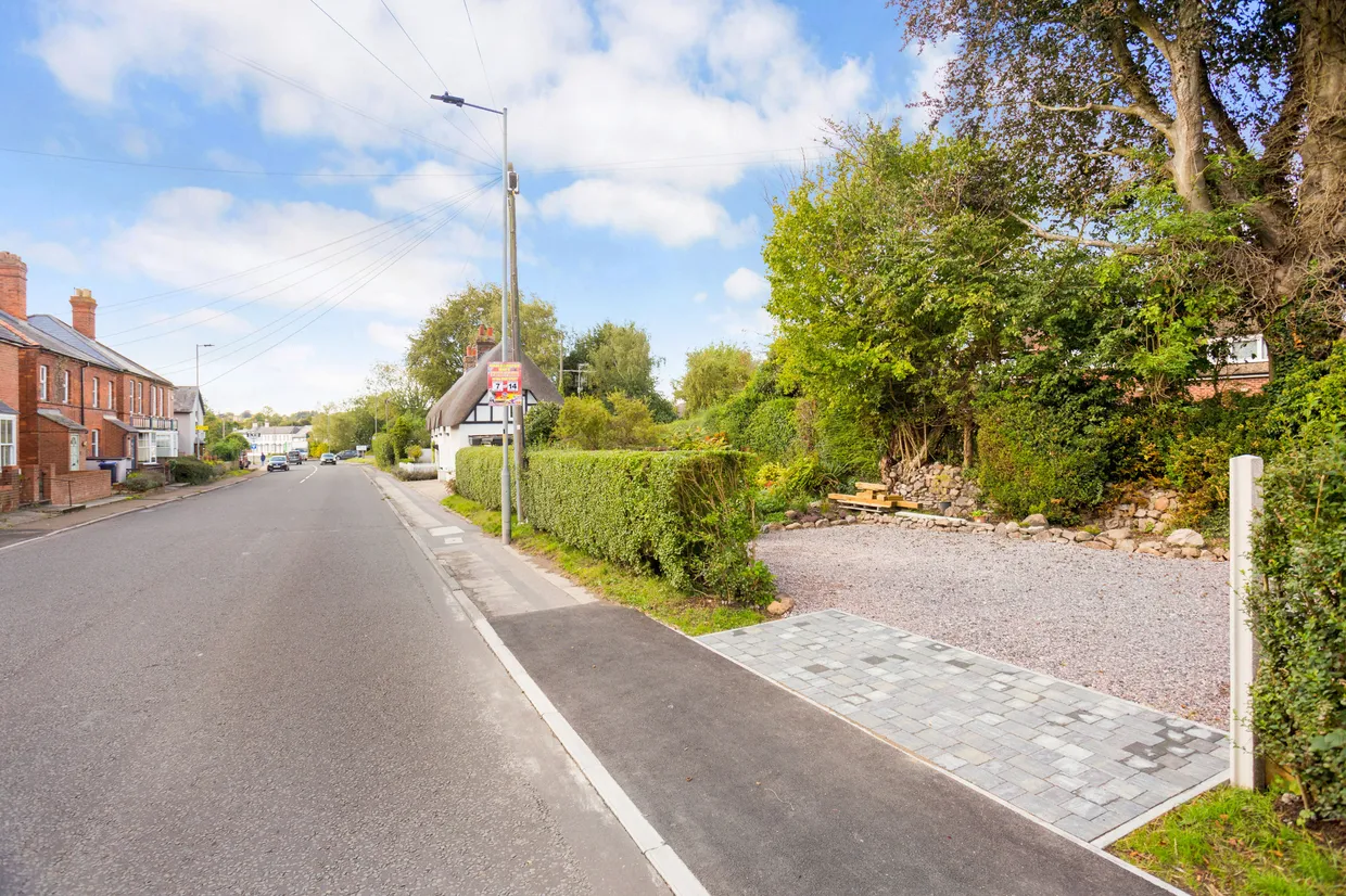 London Road, Marlborough, SN8 photo 9