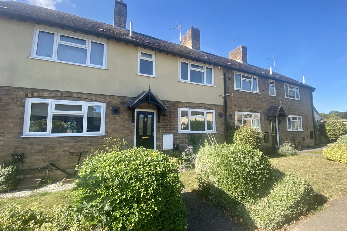 Poplar Close, Honington, BURY ST. EDMUNDS