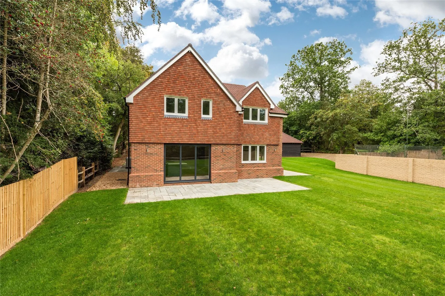 Boxhill Road, Tadworth, KT20 photo 9