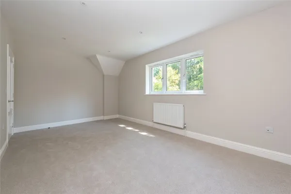 Boxhill Road, Tadworth, KT20 photo 17