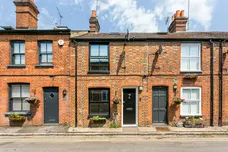 Dukes Place, Marlow, SL7 photo 1