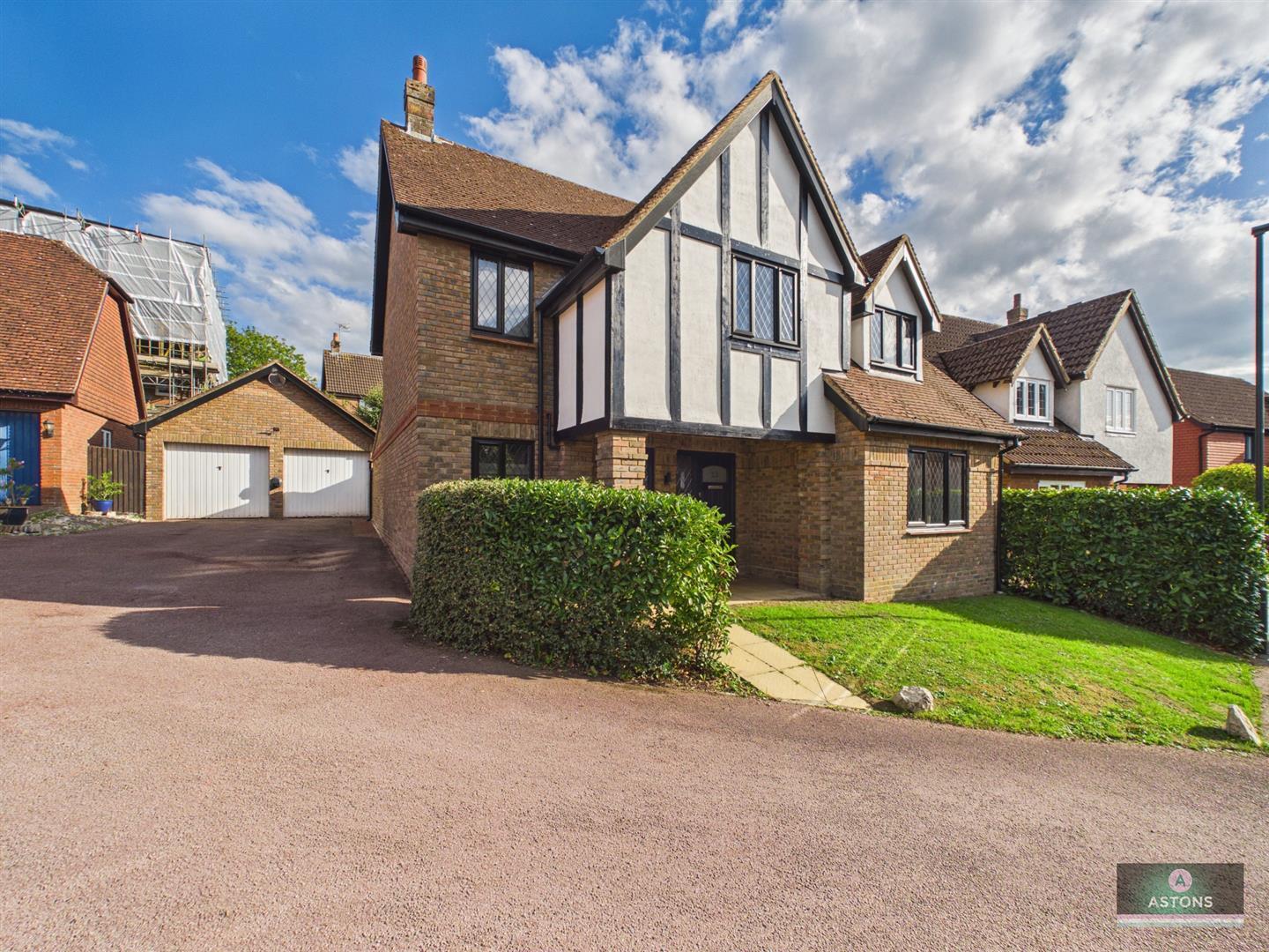 Gregory Close, Maidenbower Image 1