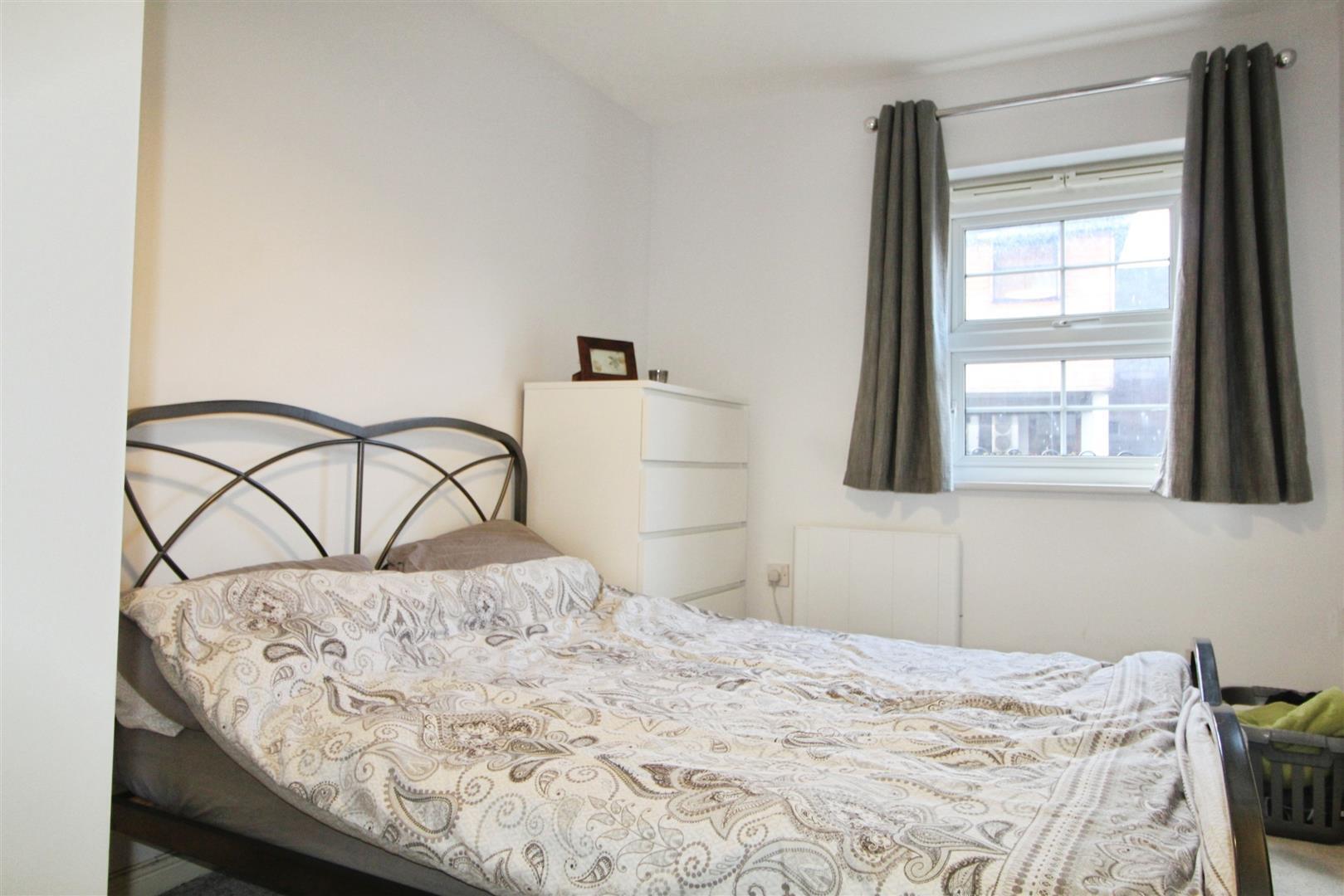 Holyhead Mews, Cippenham Image 4