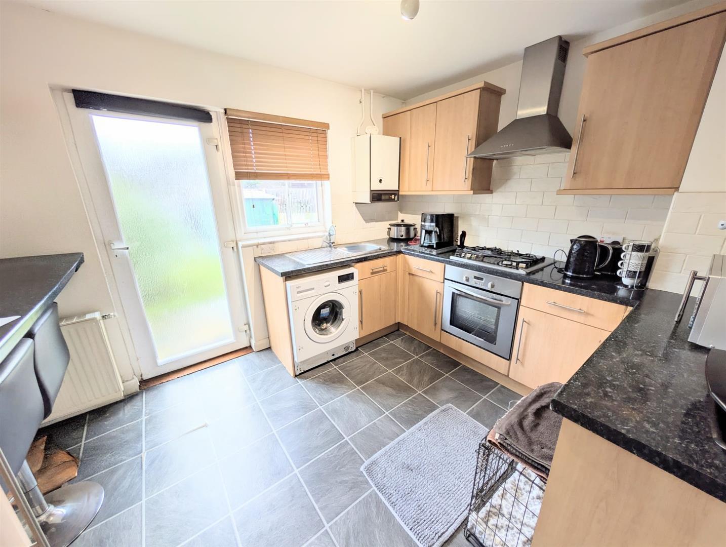 Frogmore Close, Slough Image 5
