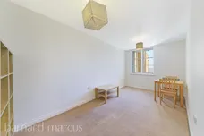 4 Constable Close, Friern Barnet, London