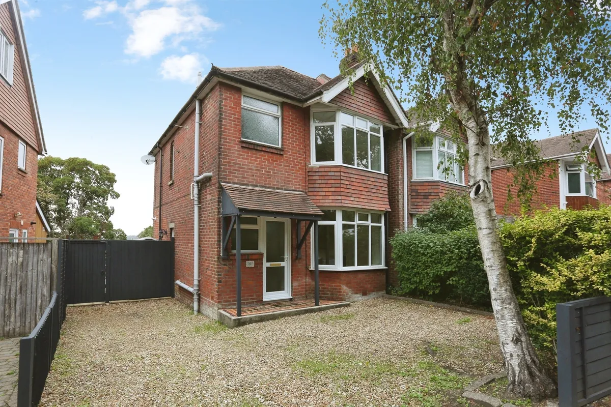 Peartree Avenue, Southampton