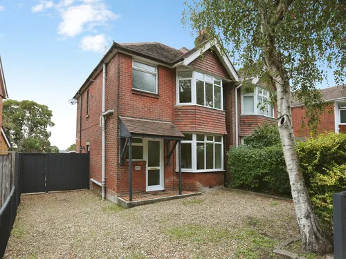 Peartree Avenue, Southamptonphoto