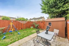 Larchmore Close, Swindon