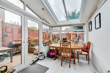 Larchmore Close, Swindon