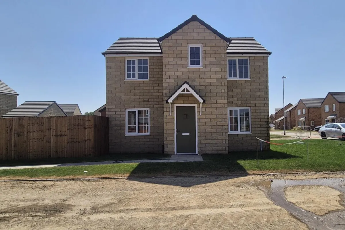 Violet Gardens, Sutterton, BOSTON