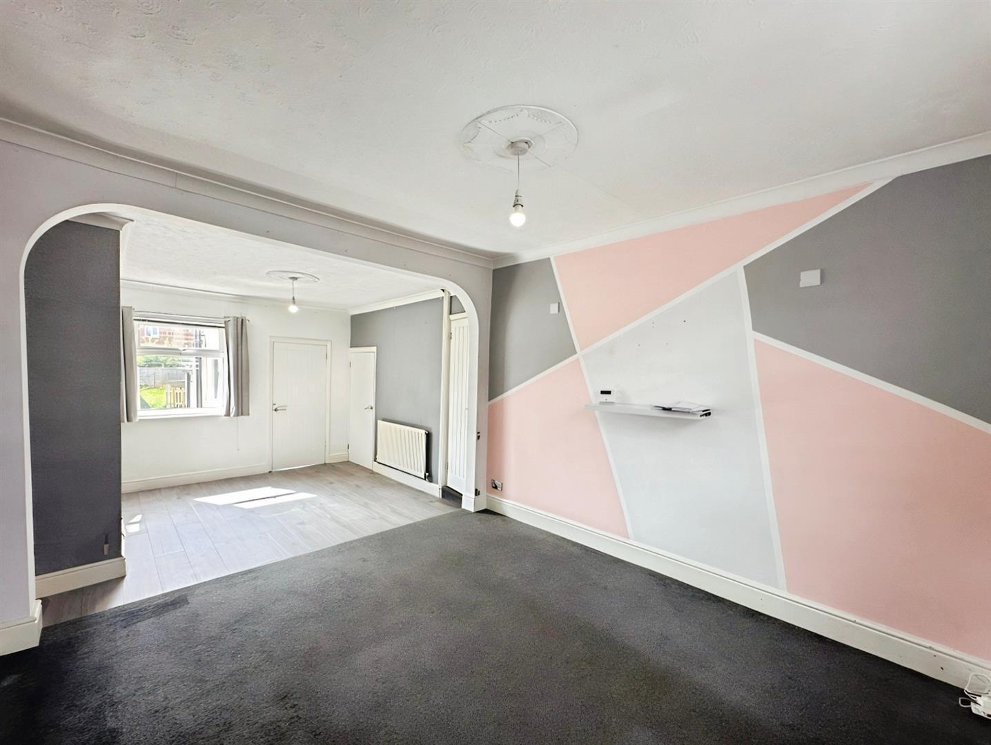 Hastings Road, Swadlincote Image 3