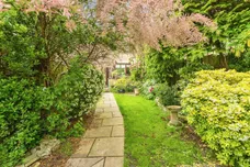 Clarendon Cottages, Ossett