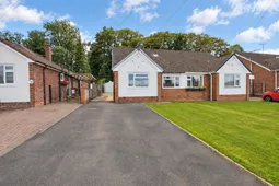 Collingwood Avenue, Rugby, CV22