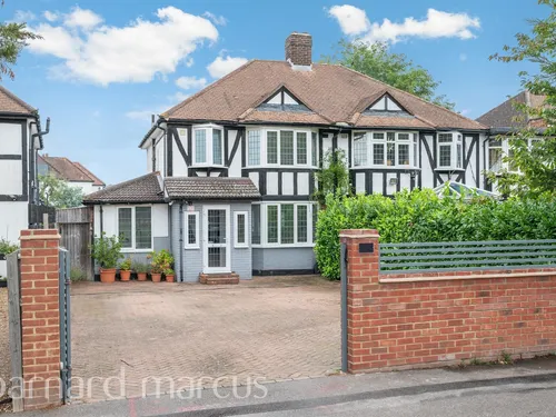 Beverley Way, Londonphoto
