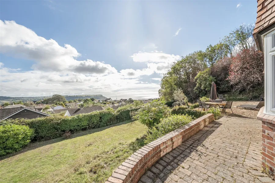 Property Image 11