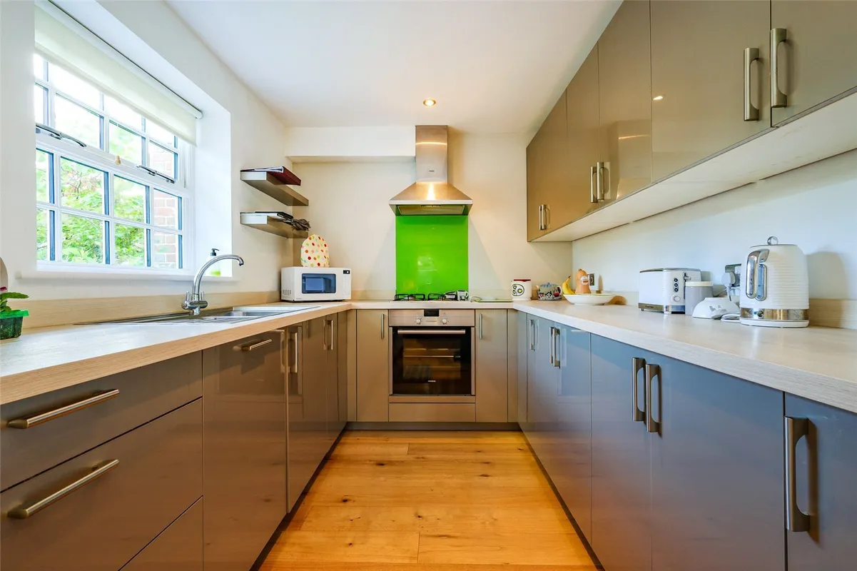 Station Road, Liss, Hampshire, GU33