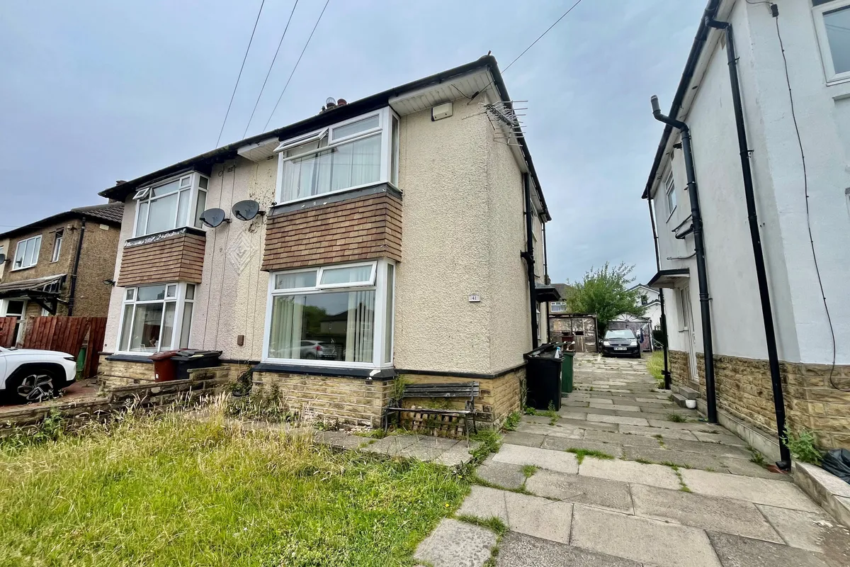 Moorland Road, PUDSEY