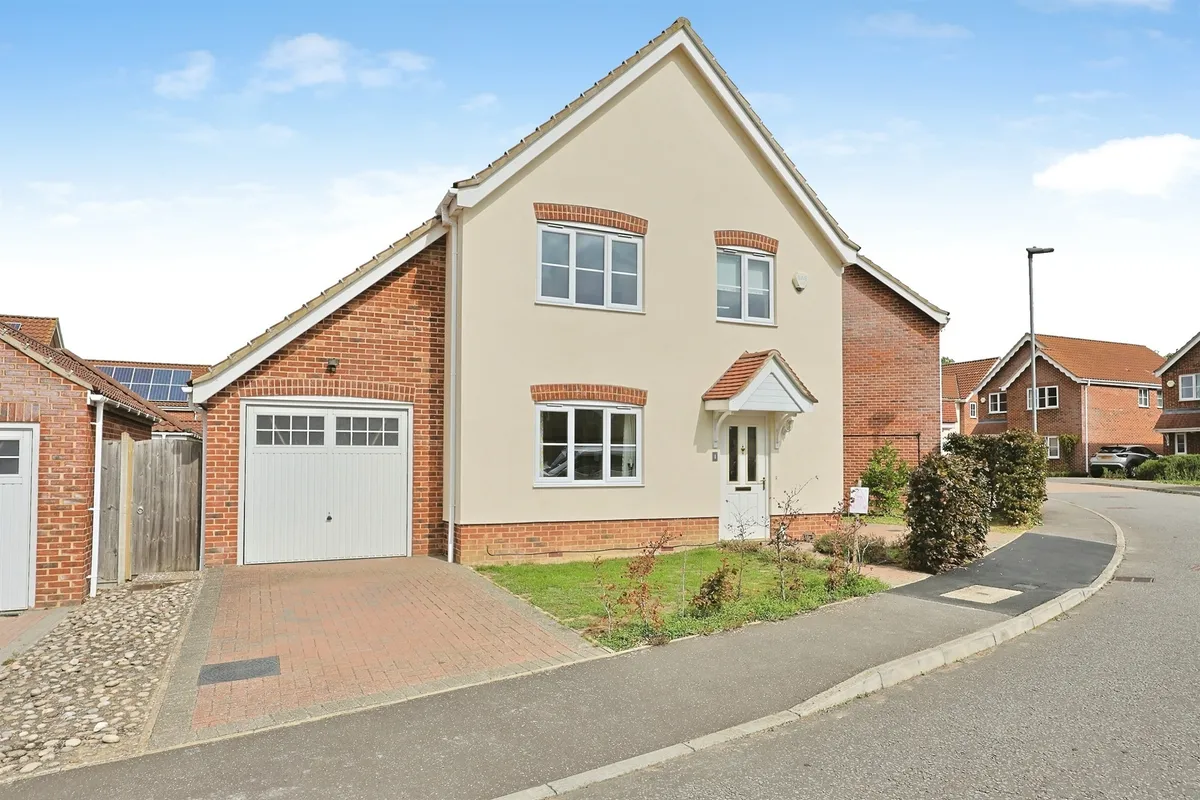 Monarch Close, Wymondham