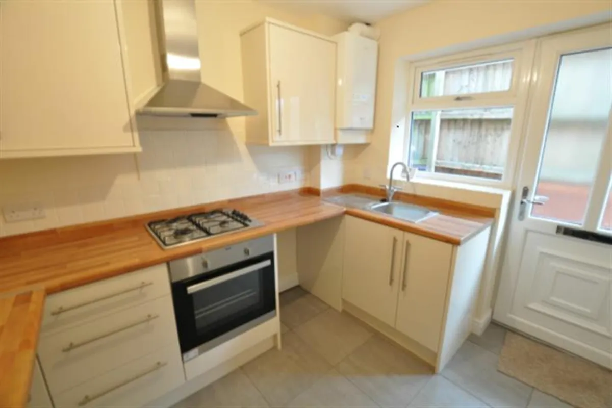 Collin Street, UTTOXETER