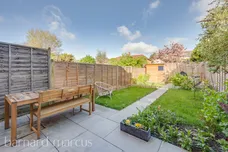 Albemarle Gardens, NEW MALDEN