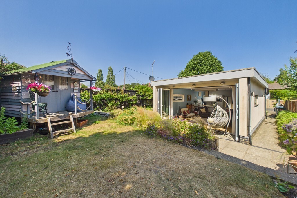 Westleton, Saxmundham Image 1
