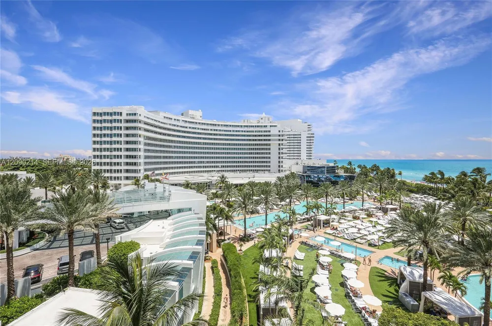 4391 Collins Ave, Miami Beach, FL 33140