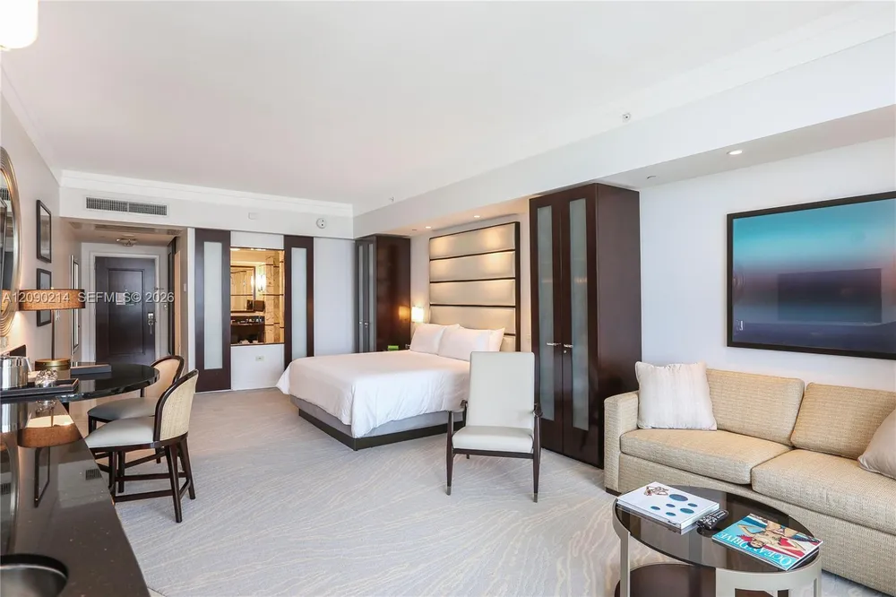 4391 Collins Ave, Miami Beach, FL 33140