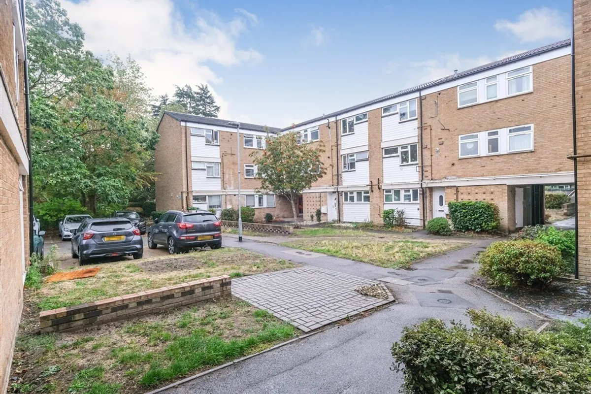 Cunworth Court, BRACKNELL