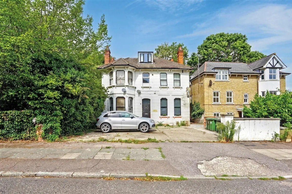 Longton Avenue, LEWISHAM