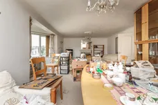St. Helens Crescent, Hastings