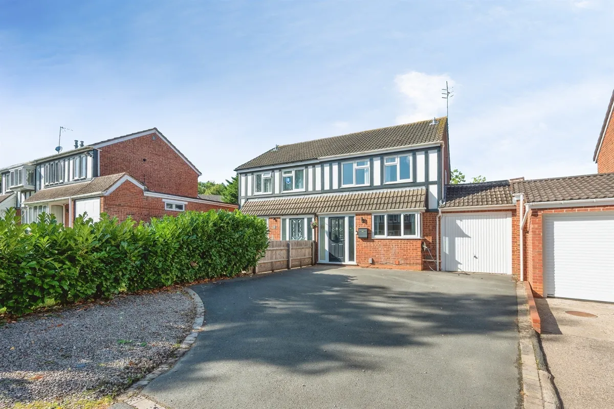 Redstone Close, Redditch