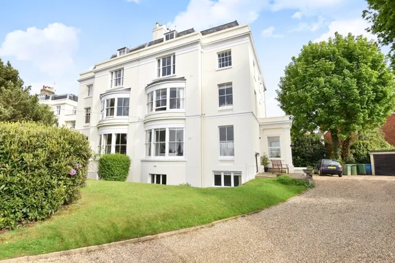 Grove Hill Gardens Tunbridge Wells TN1